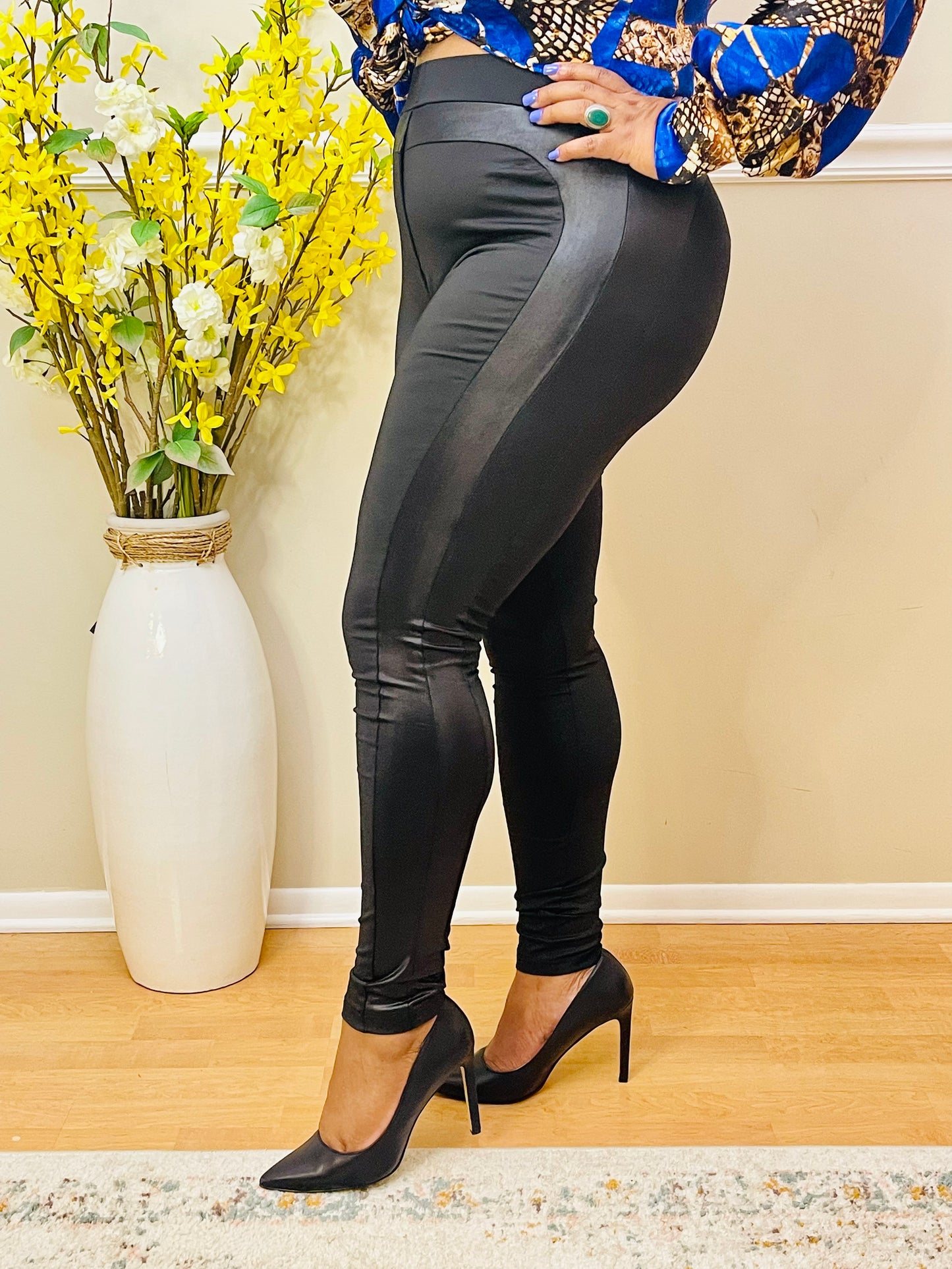 Smooth Operator Black Leggings