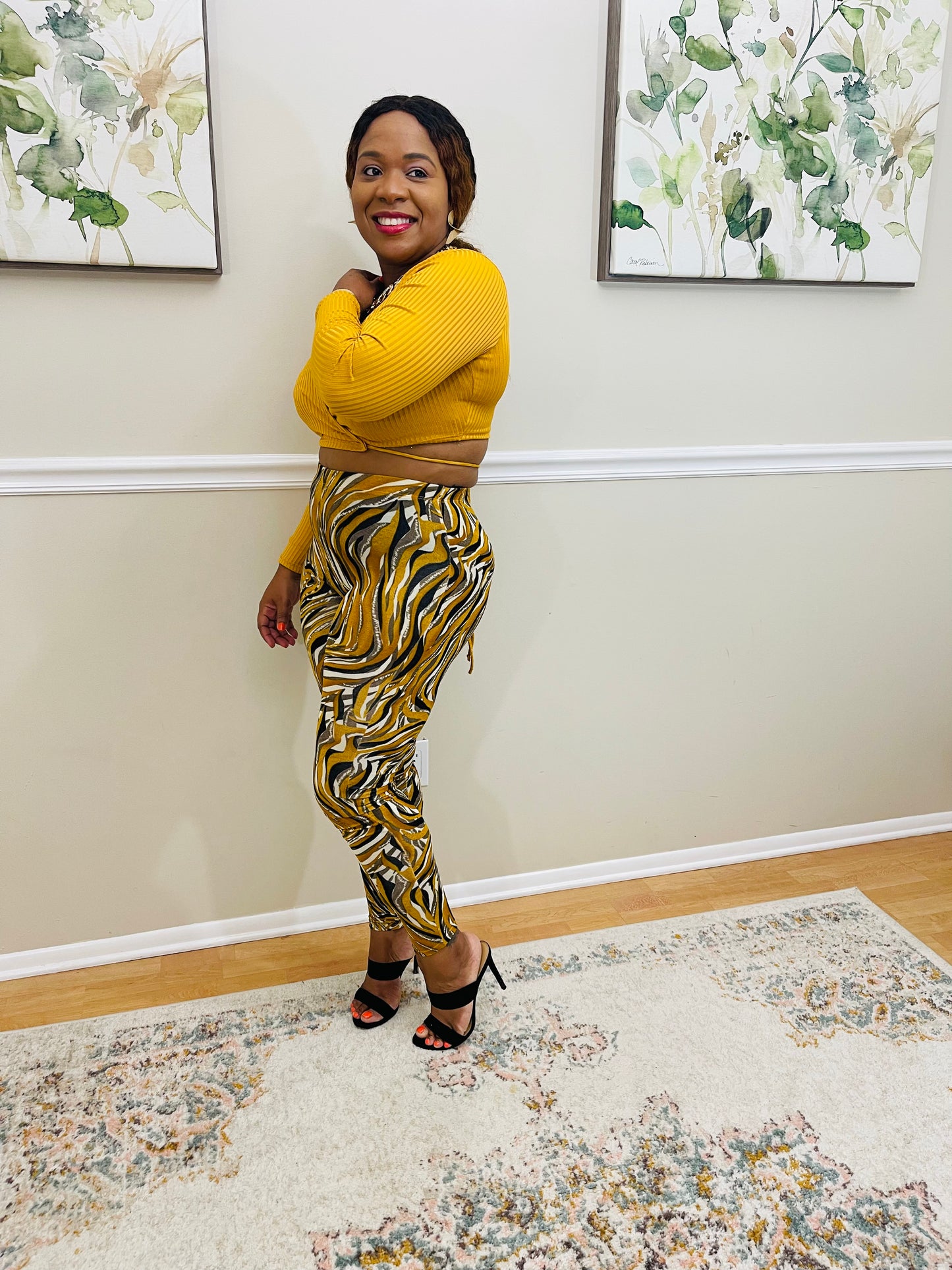 Andrea Yellow Ribbed Tie Crop Top & Print Leggings Set
